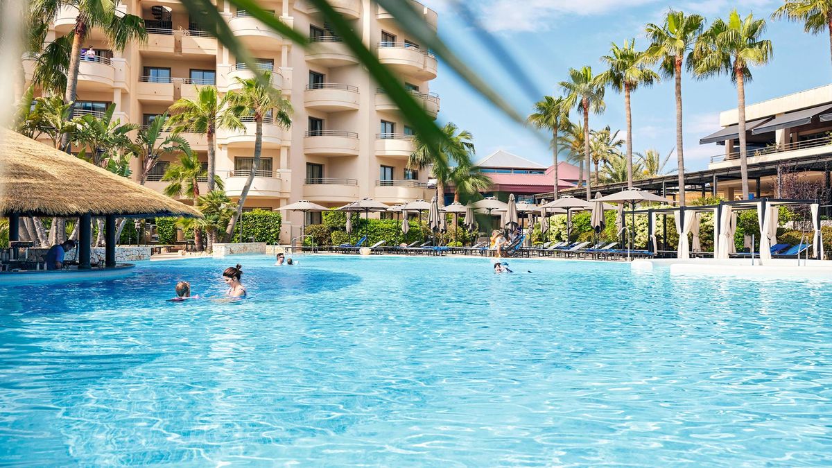 Piscina exterior | Piscina de actividades