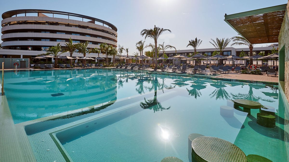 Piscina exterior | Solo adultos