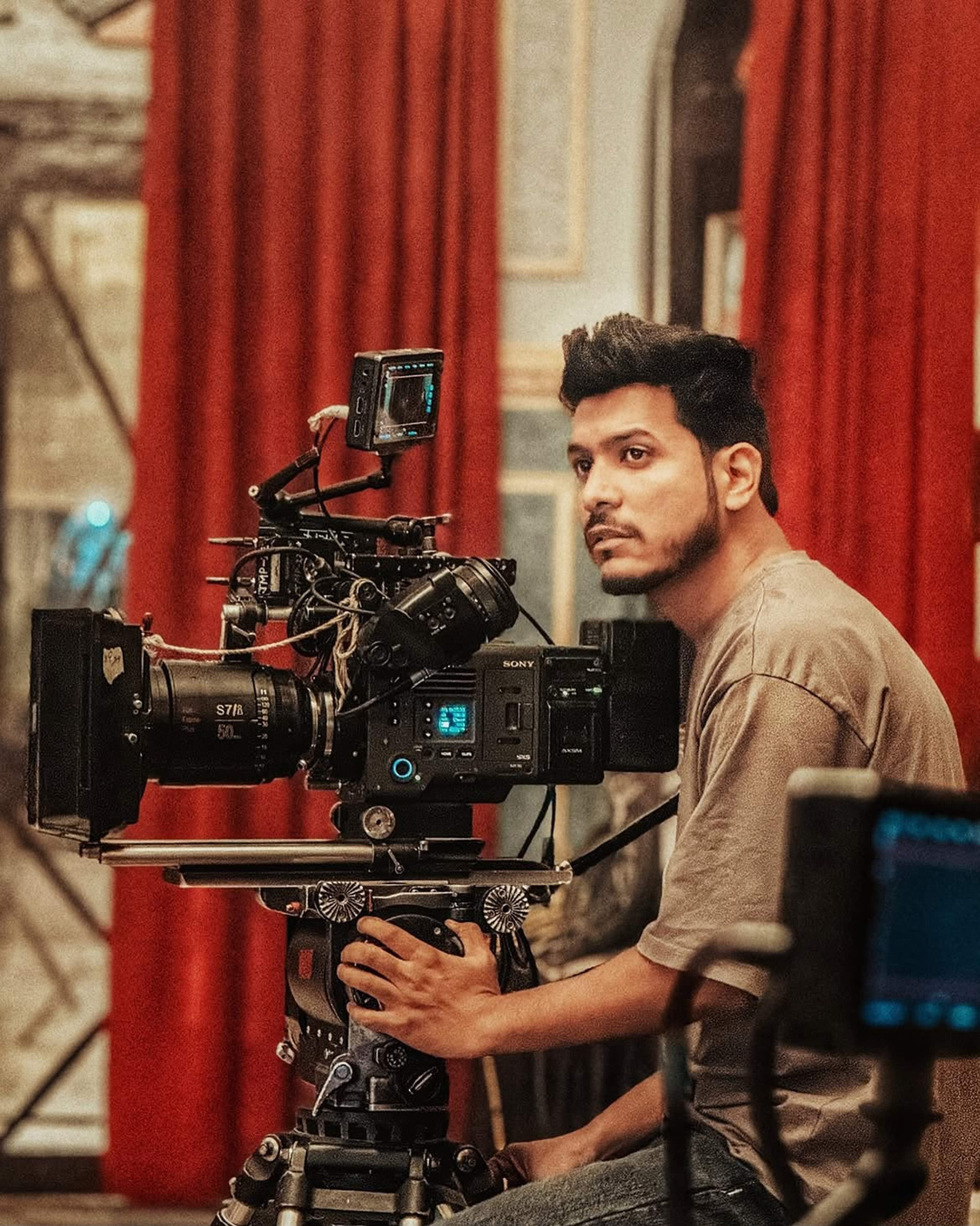 Vazeer with the gimbal