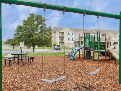 The Overlook Furnished Apartments - Image 11