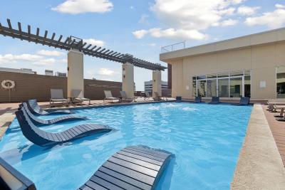 ReNew Furnished Apartments - Image 8