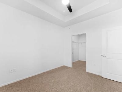 Summit Crossing Furnished Apartments - Image 4