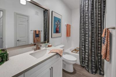 Aventura Clear Creek Furnished Apartments  - Image 6