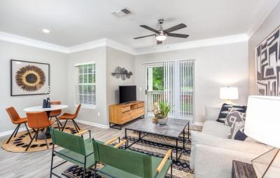 Lexington Farms Furnished Apartments  - Image 2