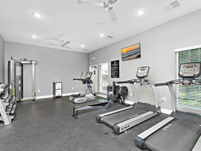 Lakeview Crossing Furnished Apartments - Image 10