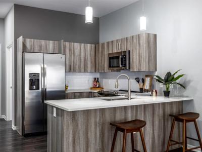 Midtown Plaza Apartments - Image 5