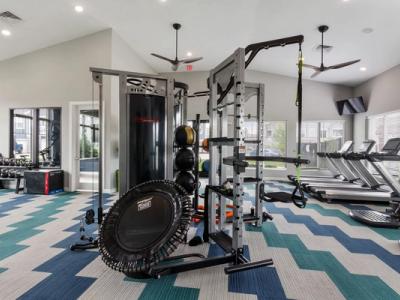 The Landing at Tiffany Springs Furnished Apartments - Image 6