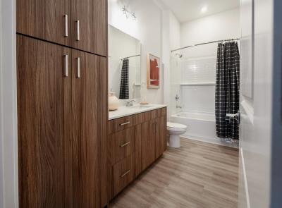 Aspire Furnished Apartments - Image 5