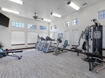 Portofino Furnished Apartments - Image 8