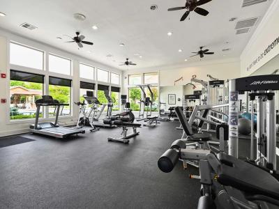 The Sovereign at Overland Park Furnished Apartments - Image 10