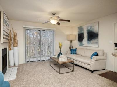 Hampton Woods Apartment Homes - Image 2