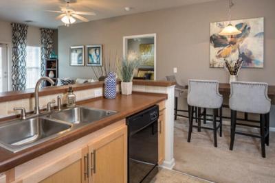 The Fairways Apartment Homes - Image 2