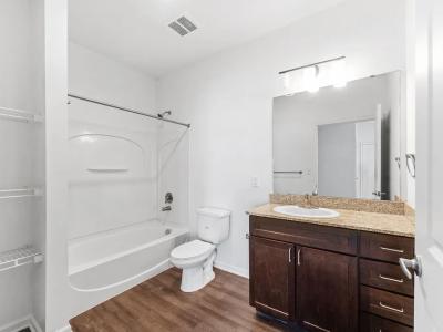 Summit Crossing Furnished Apartments - Image 3