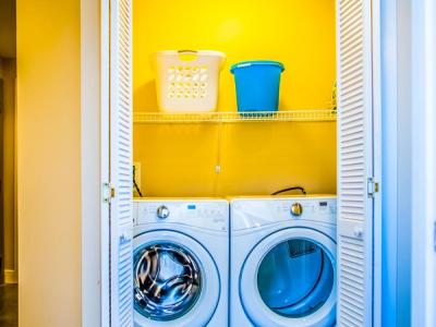 888 Lofts Furnished Apartments - Image 5