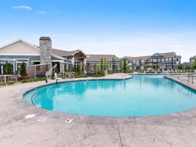 The Landing at Tiffany Springs Furnished Apartments - Image 5