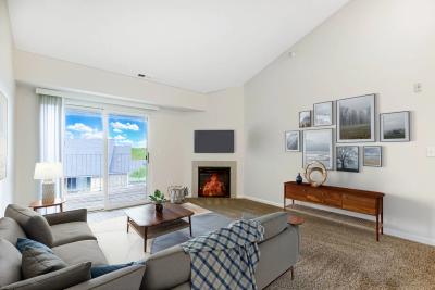 The Overlook Furnished Apartments - Image 7