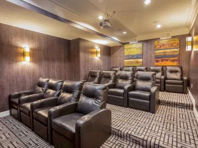 The Retreat at Tiffany Woods Furnished Apartments - Image 8