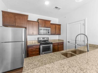 Summit Crossing Furnished Apartments - Image 2