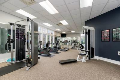 The Overlook Furnished Apartments - Image 13