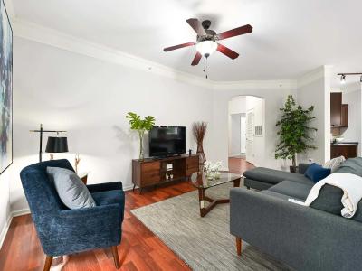 The Sovereign at Overland Park Furnished Apartments - Image 7