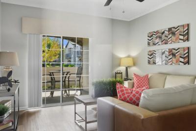 The Highlands Furnished Apartments - Image 2