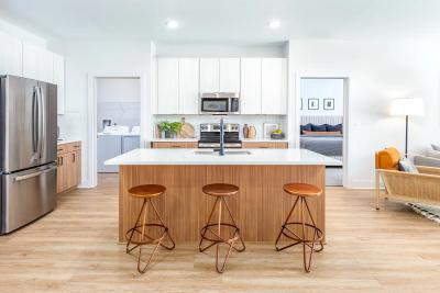 Chadwick Furnished Apartments  - Image 4