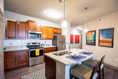 Brighton Creek Apartments - Image 2