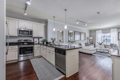 Village West Furnished Apartments - Image 2