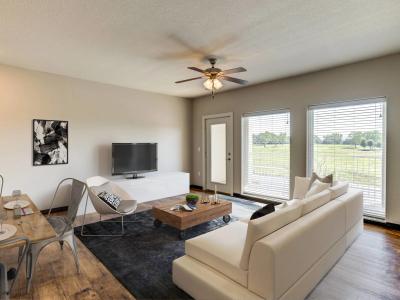 Fairway Flats & The Heights Furnished Apartments - Image 3