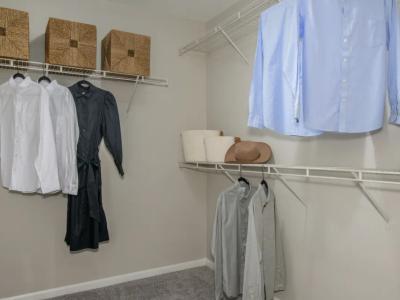 Lenox West Luxury Furnished Apartments - Image 6
