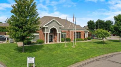 Highland Ridge Apartments - Furnished corporate apartment in Kansas City