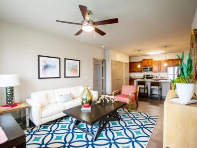 Brighton Creek Apartments - Image 5