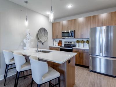 The Donovan Furnished Apartments - Image 3