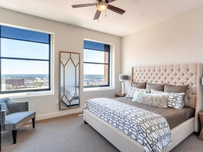 Power & Light Furnished Apartments - Image 3