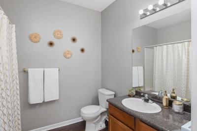 Highland Ridge Apartments  - Image 9