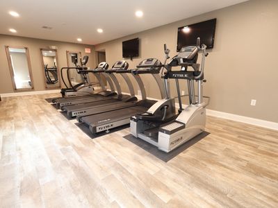 HRC Apartments & Townhomes - Image 11