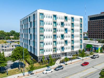 Midtown Plaza Apartments - Image 8