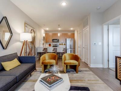 The Donovan Furnished Apartments - Image 2