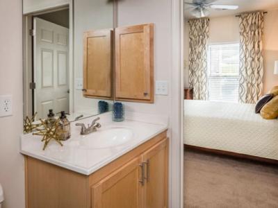 The Fairways Apartment Homes - Image 3