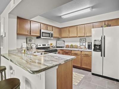 Portofino Furnished Apartments - Image 2