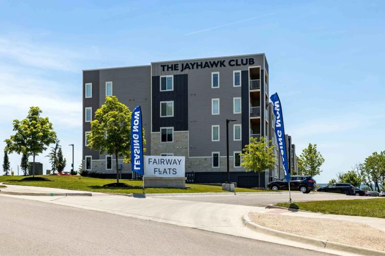 Fairway Flats & The Heights Furnished Apartments 