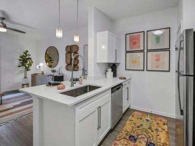 Aventura Clear Creek Furnished Apartments - Image 3