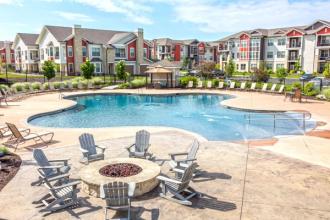 Brighton Creek Apartments - Furnished corporate apartment in Kansas City