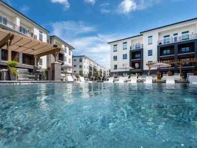 Trilogy Furnished Apartments - Image 8