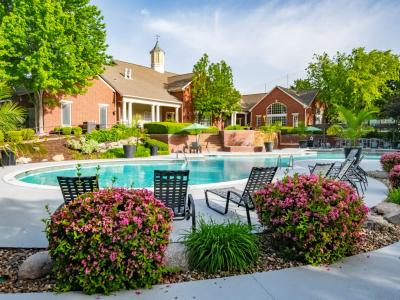 Cambridge Square Furnished Apartments - Image 9