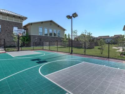 Prairie Creek Furnished Apartments & Townhomes - Image 6