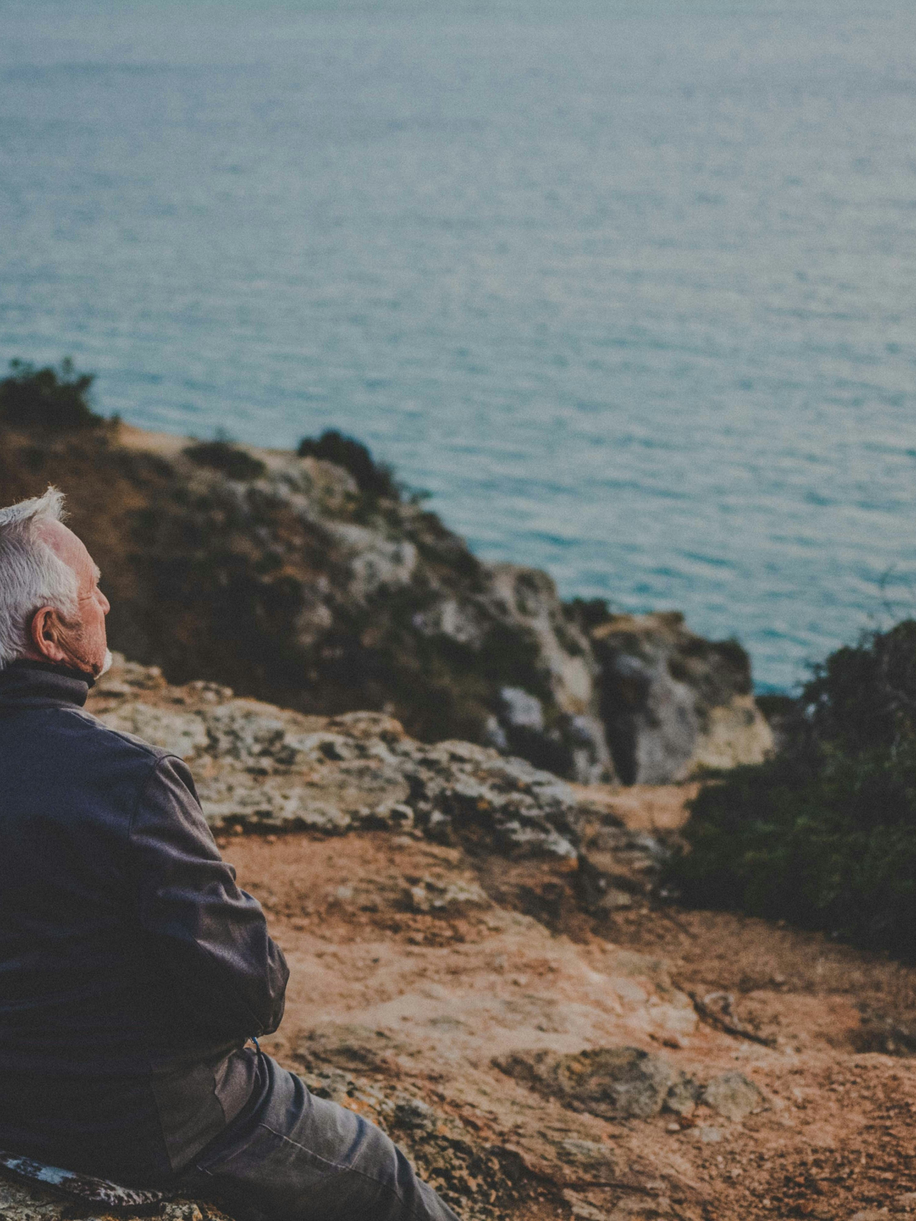 Seniors enjoys the coastal view