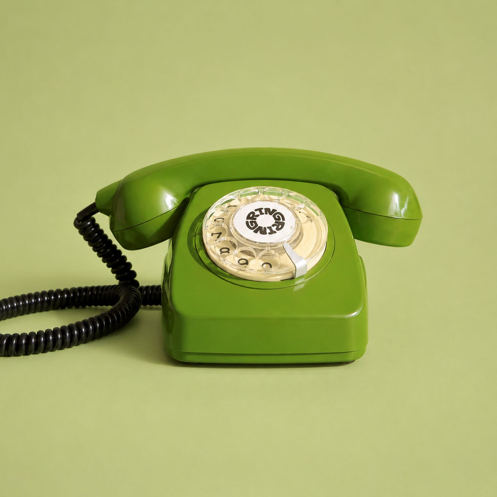 Olive — vintage French telephone audio guestbook for hire in France