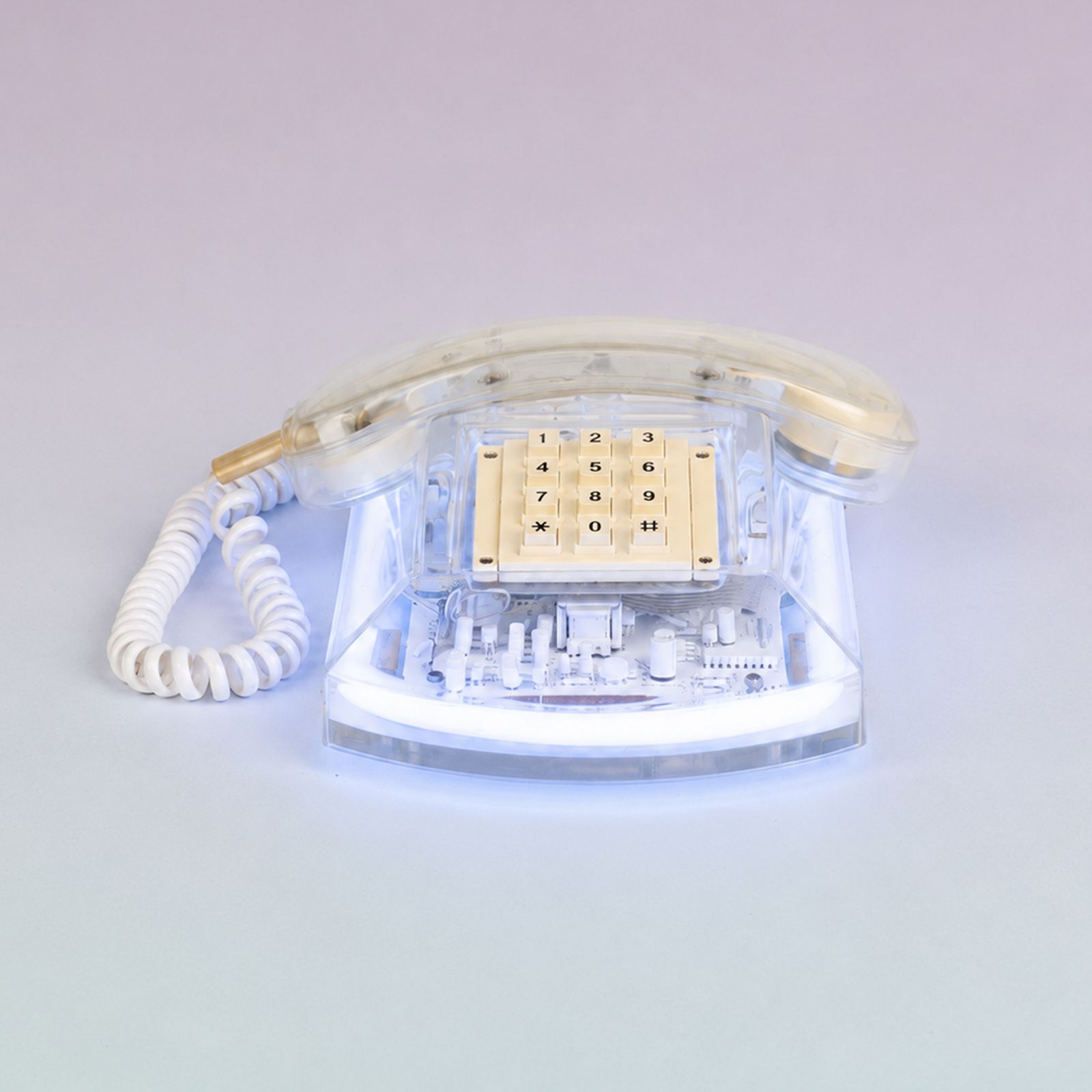 Perle — vintage French telephone audio guestbook for hire in France