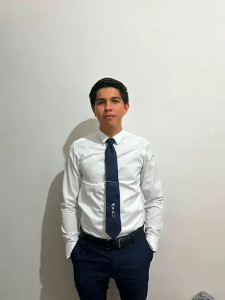 Aaron Valles Alcala